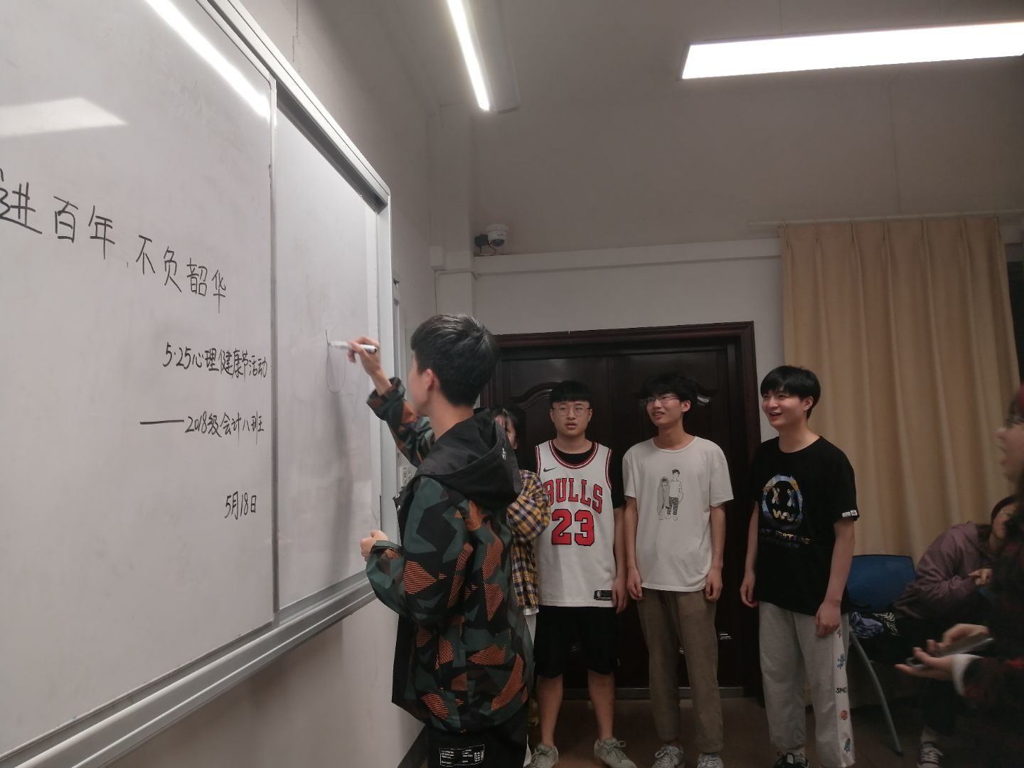1621826324487071542.png 1621826324487071542.png