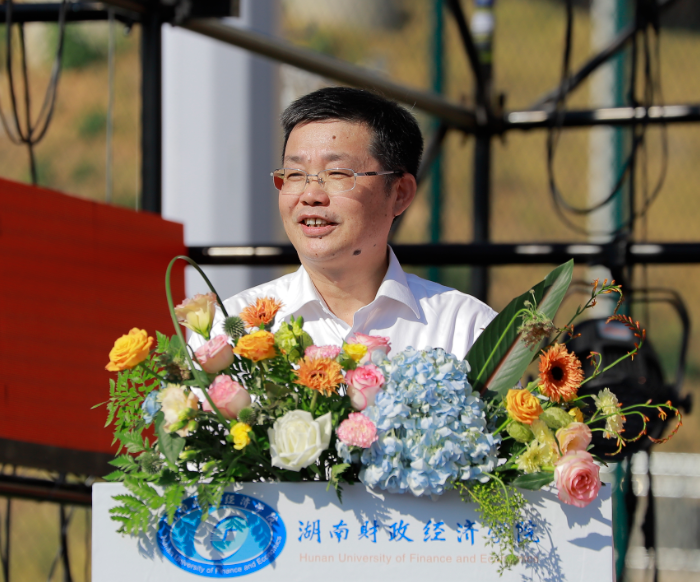 1664600916267050929.png 长庚 马.png