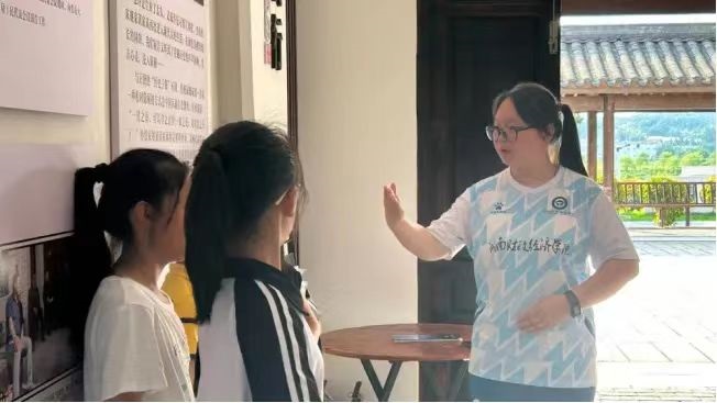 1688873396555070926.jpg 宣讲与学习照片1.jpg
