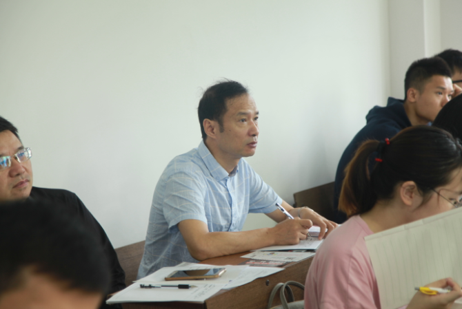 1504517078570006469.png 晏 听课.png