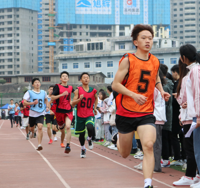 1606120434555077448.png 长跑.png