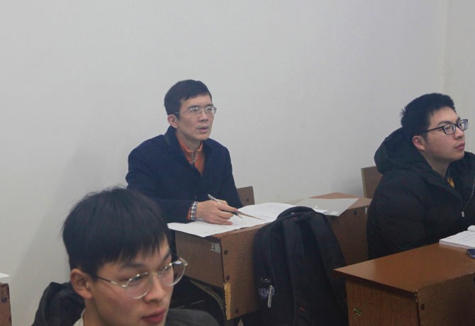 1551086191752037109.png 陈灿军听课.png