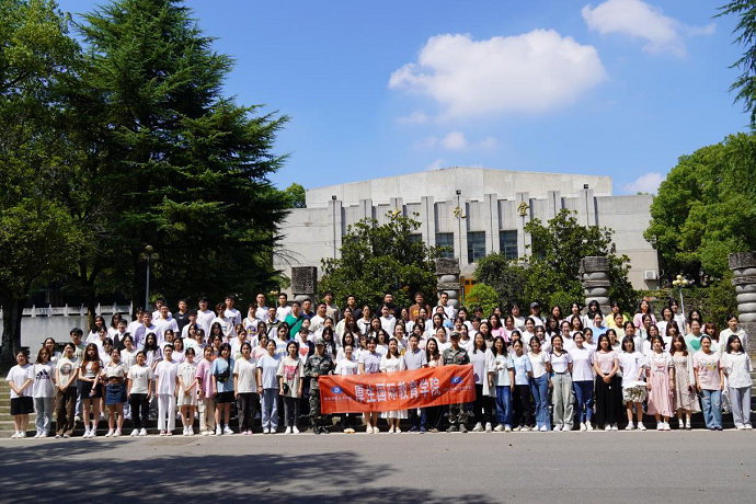 1694404104038012128.png 图片1.png