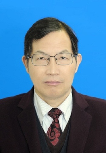 钟奇江生活照.jpg