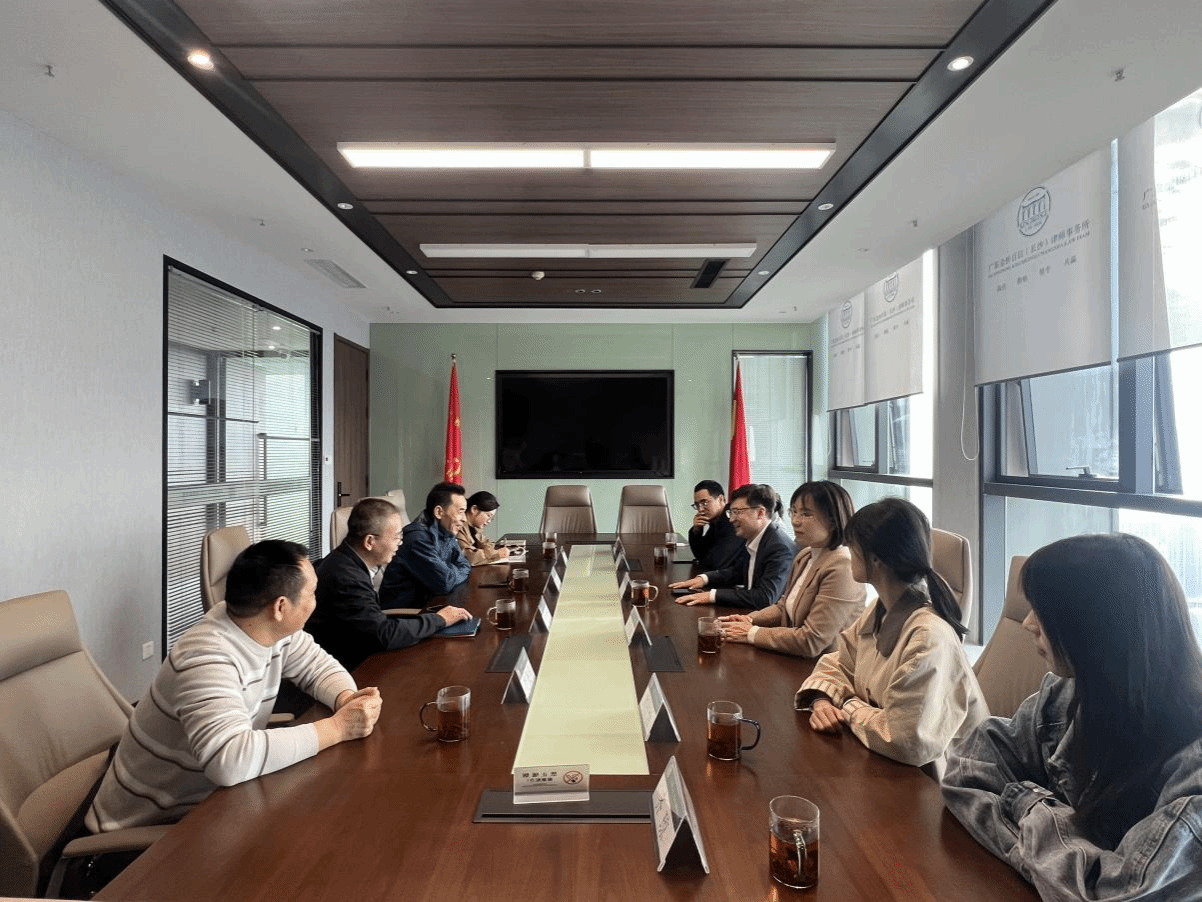 校纪委书记李雪山率队开展访企拓岗专项行动