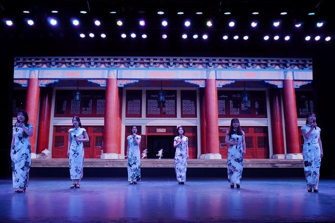 我校参赛作品《可爱的中国》荣获湖南省第四届中华经典诗文诵读大赛三等奖聂晶摄_看图王.jpg