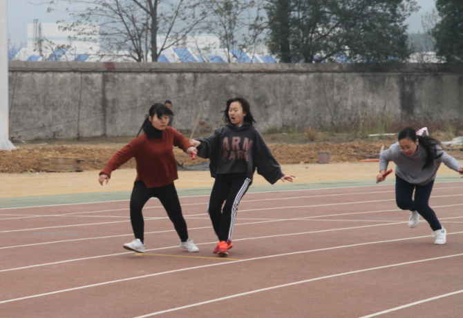 女子接力.png