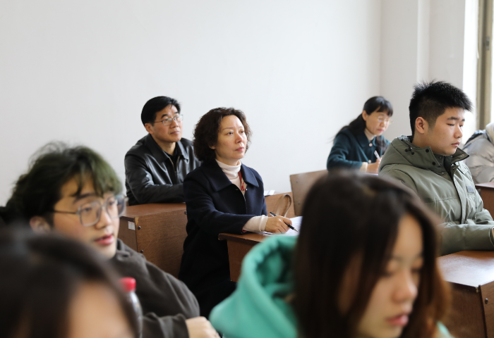 1677551786694004487.png 杨.png