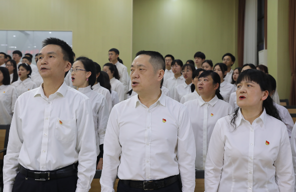 合唱《我宣誓》 (2).png